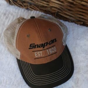 EUC Mens Snap On Tools Hat Ballcap  302